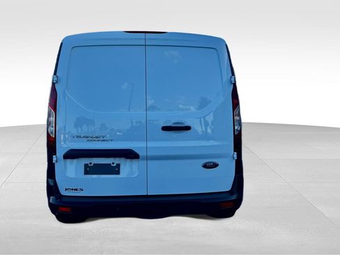 Used 2022 Ford Transit Connect XL image 12