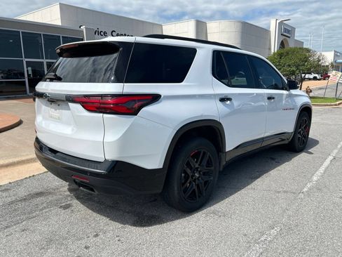 Used 2023 Chevrolet Traverse Premier w/ Redline Edition FWD image 5