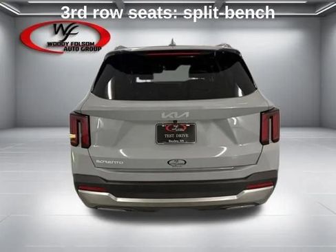 Used 2025 Kia Sorento SX FWD image 7