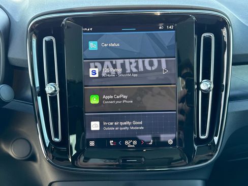 Certified 2024 Volvo C40 P8 Recharge Ultimate image 22