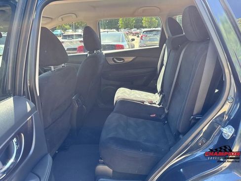 Used 2016 Nissan Rogue FWD image 19
