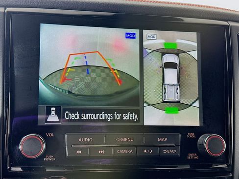 Used 2021 Nissan Titan PRO-4X w/ Pro-4x Convenience Package image 14