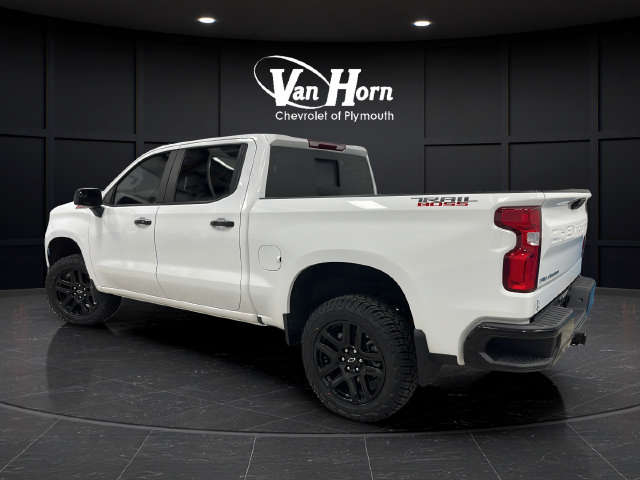 Used 2025 Chevrolet Silverado 1500 LT Trail Boss w/ Convenience Package II AWD/4WD image 5