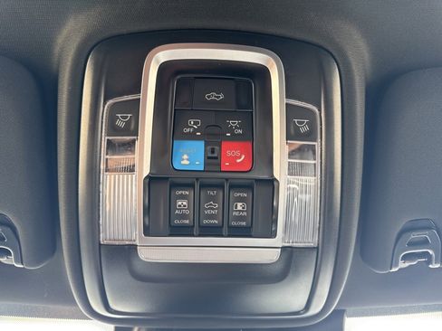 New 2025 RAM 2500 Laramie image 36