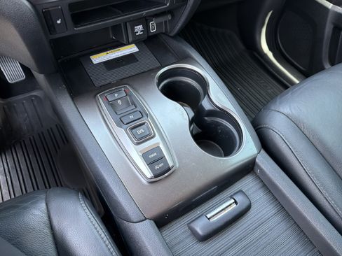 Used 2022 Honda Pilot Special Edition image 18