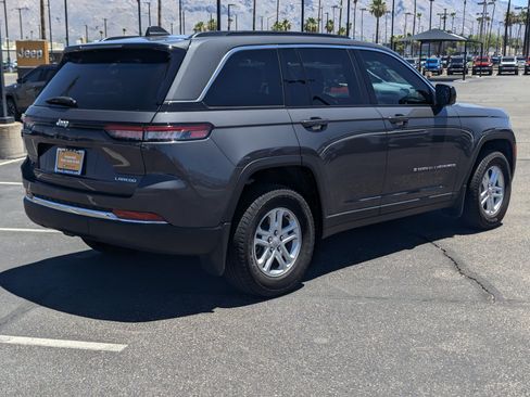 Certified 2025 Jeep Grand Cherokee Laredo w/ MOPAR Finishing Package RWD image 2