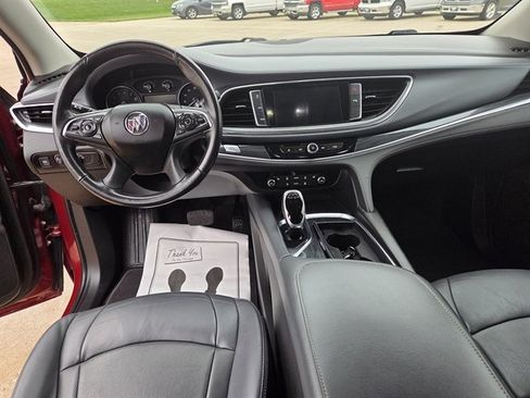 Used 2020 Buick Enclave Essence w/ Sport Touring Edition image 8