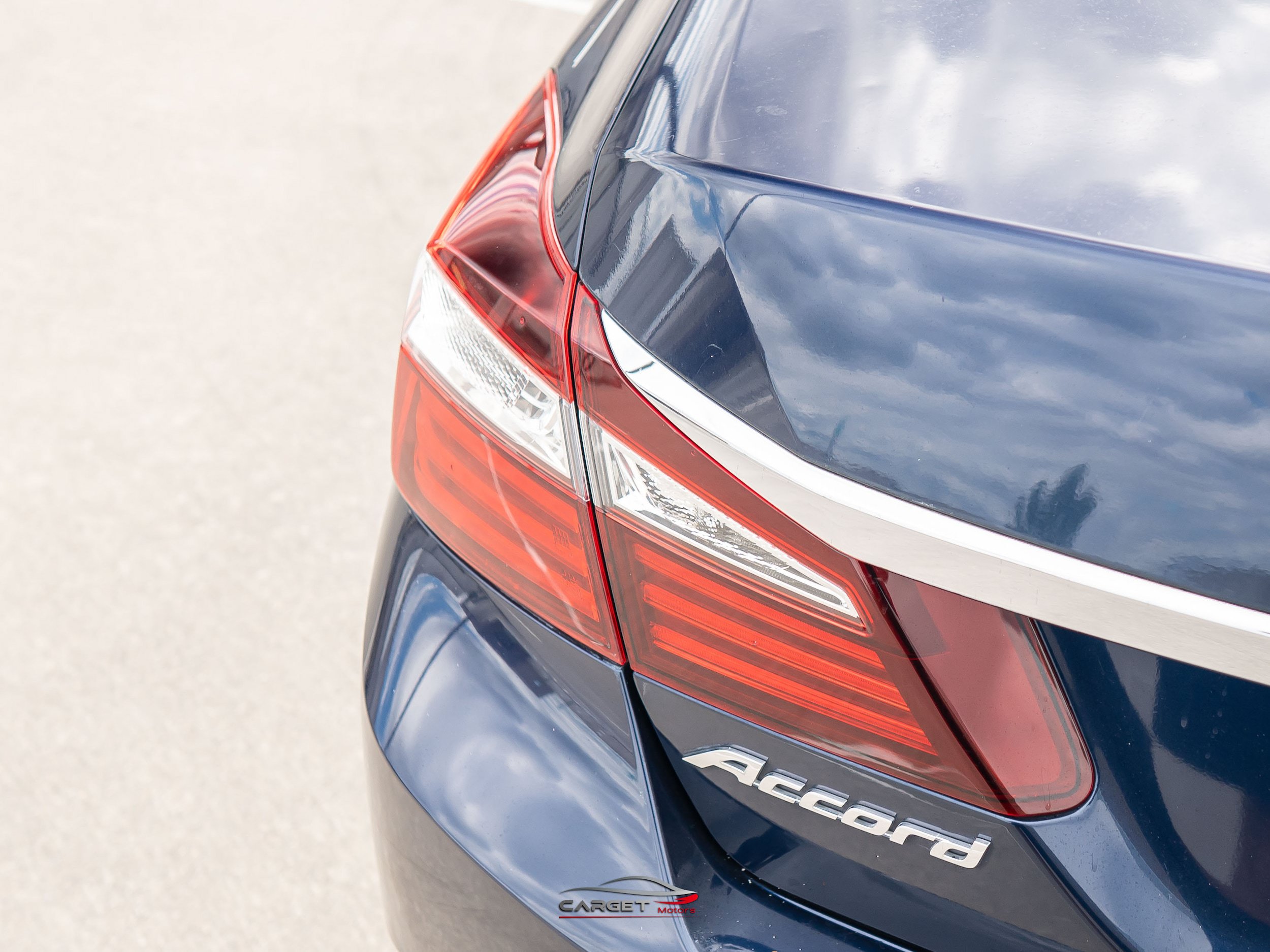 Used 2017 Honda Accord LX image 35