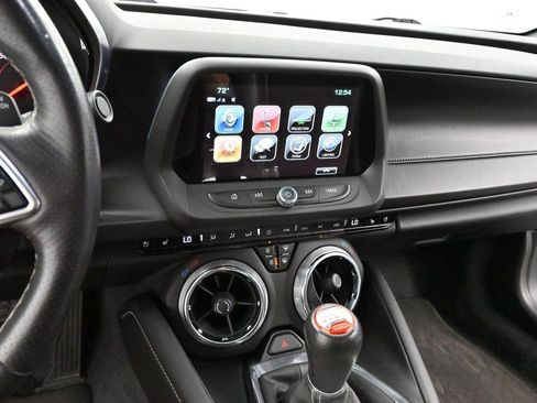 Used 2018 Chevrolet Camaro SS RWD image 22