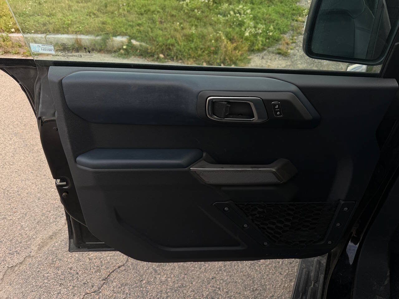 Used 2023 Ford Bronco Outer Banks AWD/4WD image 9