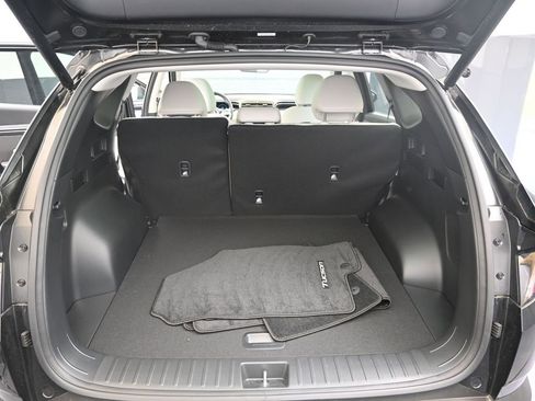 Used 2024 Hyundai Tucson Limited image 17