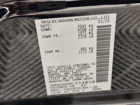 Used 2024 Nissan Leaf S FWD image 12