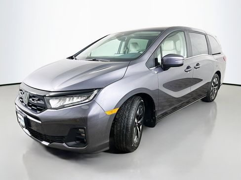 New 2026 Honda Odyssey EX-L image 3
