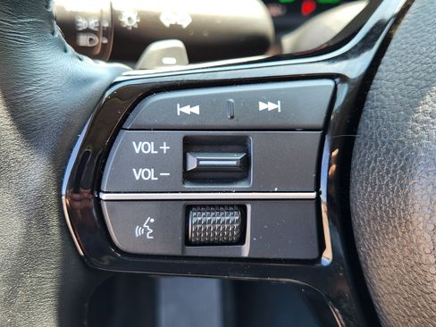 Certified 2023 Honda Accord Touring image 24