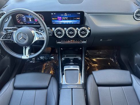 Used 2025 Mercedes-Benz GLA 250 image 14