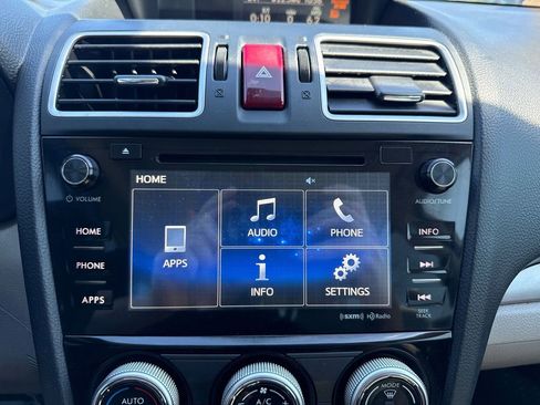 Used 2016 Subaru Forester 2.5i Limited AWD/4WD image 32
