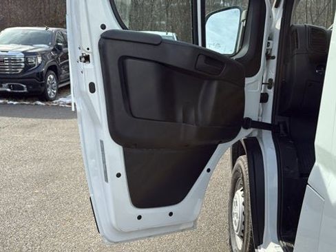 Used 2025 RAM ProMaster 3500 image 12