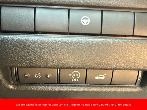 New 2026 Nissan Rogue SV AWD/4WD image 18