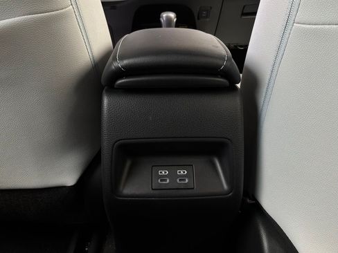 Used 2023 Toyota Corolla XSE FWD image 13