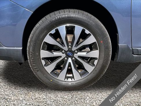 Used 2016 Subaru Outback 2.5i Limited AWD/4WD image 8