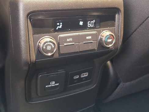 Used 2023 GMC Acadia SLE w/ Driver Convenience Package AWD/4WD image 13