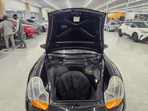 Used 2000 Porsche Boxster RWD image 23