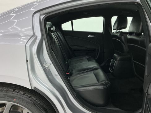 Used 2017 Dodge Charger SXT w/ Rallye Group RWD image 21