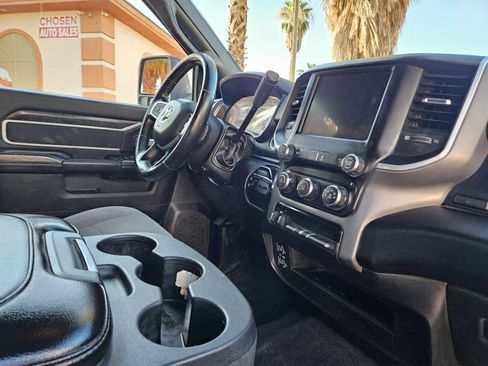 Used 2024 RAM 3500 Big Horn AWD/4WD image 13