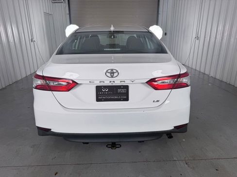 Used 2019 Toyota Camry LE FWD image 6