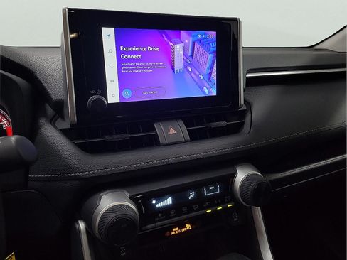 Certified 2025 Toyota RAV4 LE AWD/4WD image 19