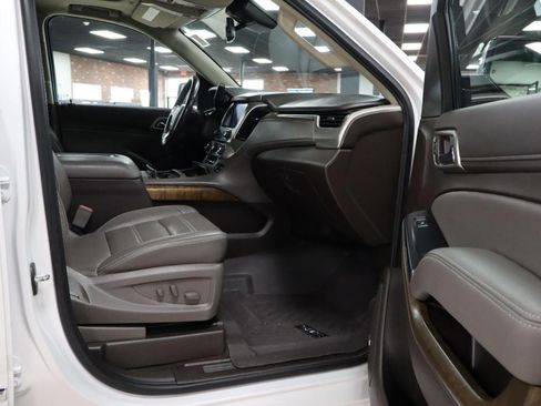 Used 2019 GMC Yukon Denali w/ Denali Ultimate Package AWD/4WD image 37