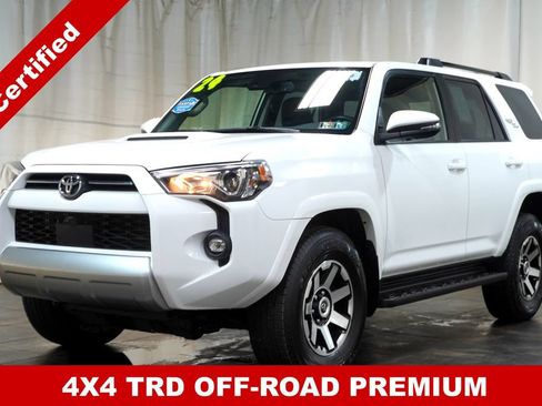 Certified 2024 Toyota 4Runner TRD Off-Road Premium w/ Off Road Premium Plus Package AWD/4WD image 2