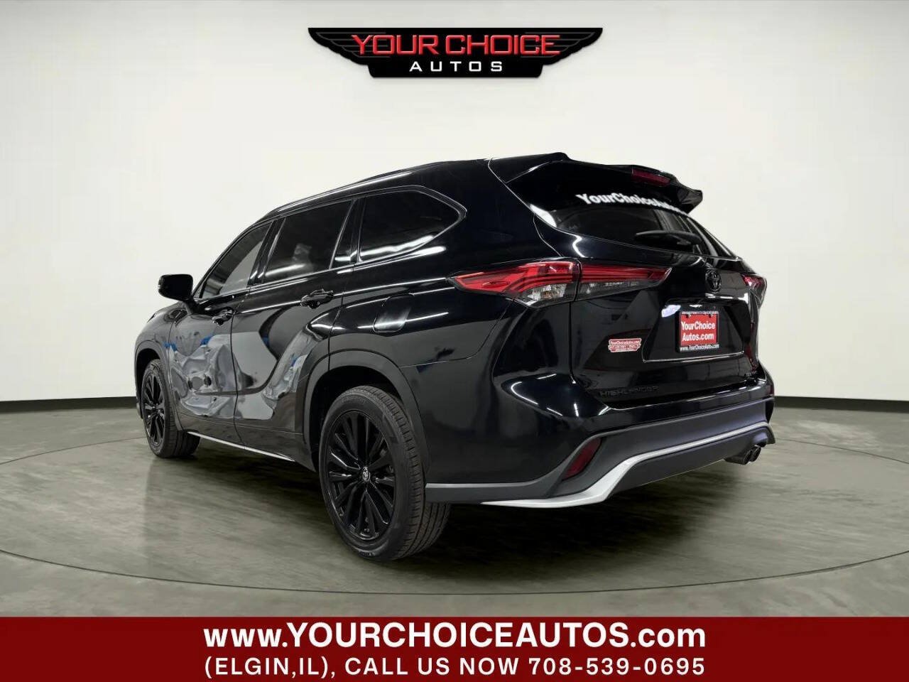 Used 2023 Toyota Highlander XSE AWD/4WD image 3
