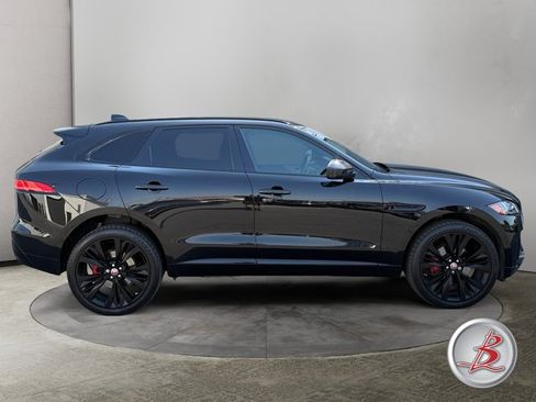 Used 2017 Jaguar F-PACE S AWD/4WD image 8