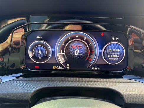 Used 2024 Volkswagen GTI SE image 18