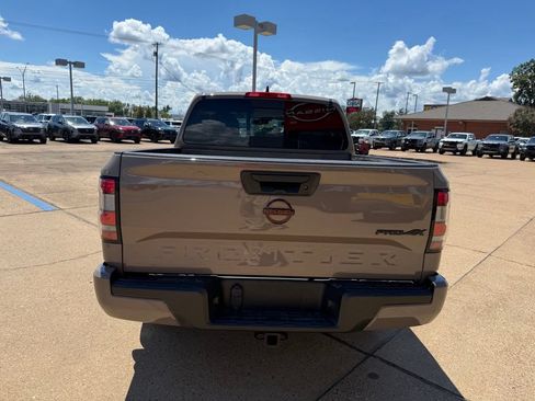 Certified 2024 Nissan Frontier PRO-4X w/ Off-Road Protection Package AWD/4WD image 4