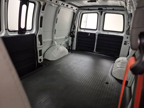 New 2025 Chevrolet Express 2500 w/ Driver Convenience Package image 26