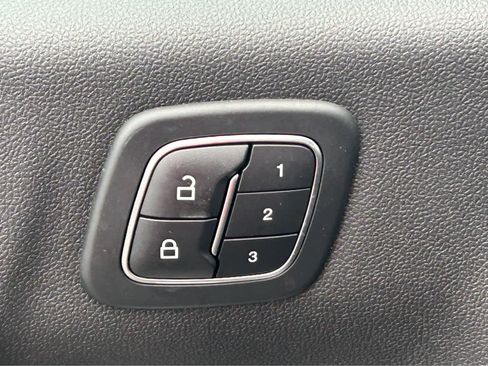 Used 2023 Ford Escape ST-Line Elite image 22