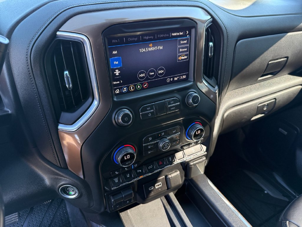 Used 2021 Chevrolet Silverado 2500 High Country w/ Z71 Off-Road Package AWD/4WD image 17