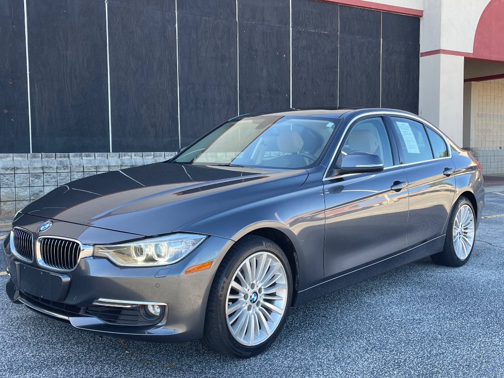 Used 2012 BMW 328i Sedan RWD image 1
