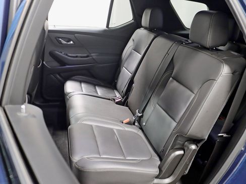 Used 2023 Chevrolet Traverse LT w/ Midnight/Sport Edition AWD/4WD image 23