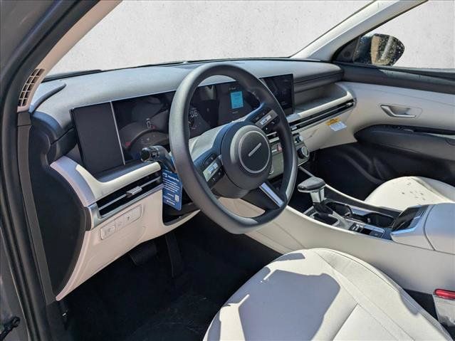 Used 2026 Hyundai Tucson SEL Plus FWD image 3