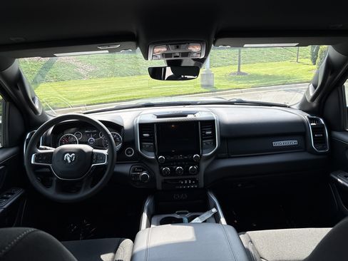Used 2025 RAM 1500 Big Horn AWD/4WD image 20