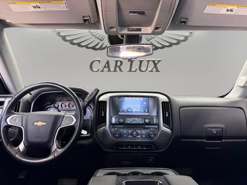 Used 2018 Chevrolet Silverado 1500 LT w/ LT Eassist Package RWD image 11