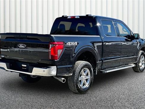 Used 2025 Ford F150 XLT w/ Equipment Group 301A Standard image 12