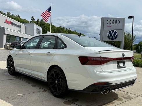 New 2026 Volkswagen Jetta GLI Autobahn FWD image 12