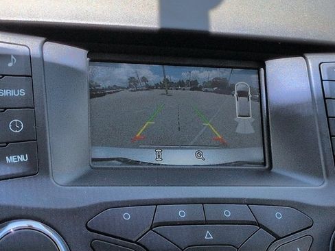 Used 2016 Ford Edge SEL FWD image 22