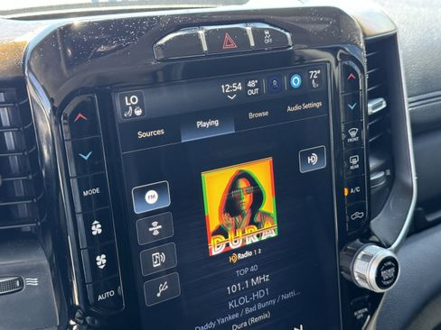 Used 2024 RAM 3500 Laramie image 19