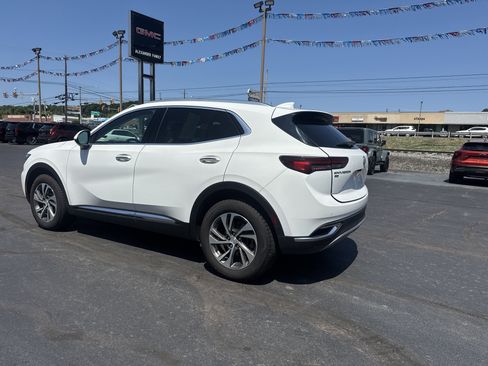 Used 2021 Buick Envision Essence w/ Technology Package I AWD/4WD image 3