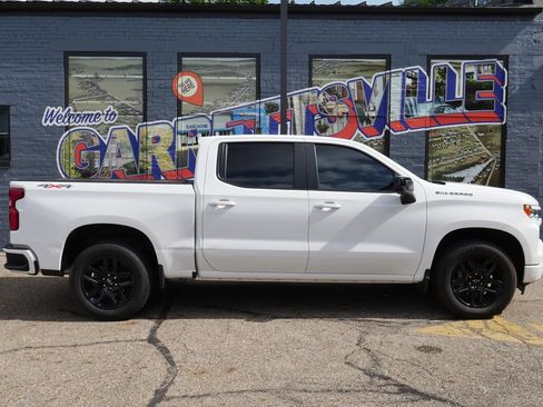 Used 2023 Chevrolet Silverado 1500 RST w/ Protection Package AWD/4WD image 31